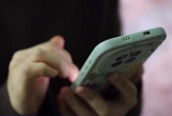 出示收款码 却被隔空盗刷！设置“一开一关”能避免损失